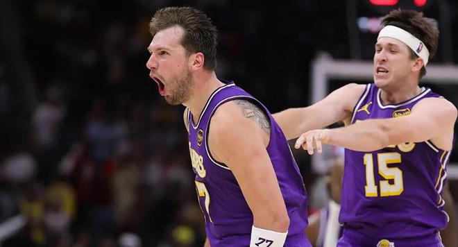 东契奇60分创NBA历史纪录 湖人八连胜稳居西部第