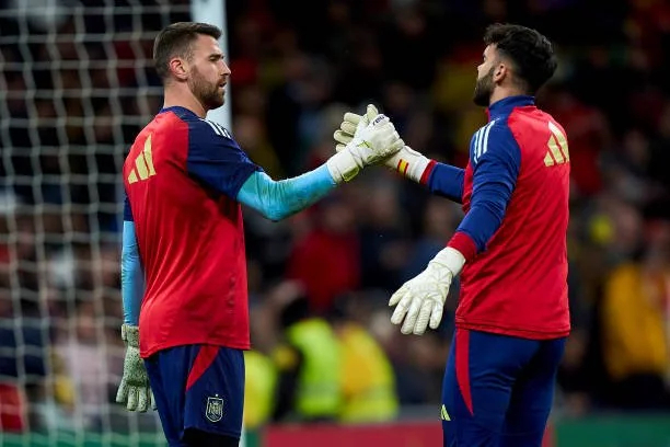 拉亚俱乐部表现惊艳，国家队却坐替补席？