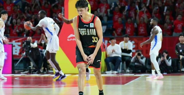 辽宁男篮完成惊天逆转 莫兰德爆发助队取胜