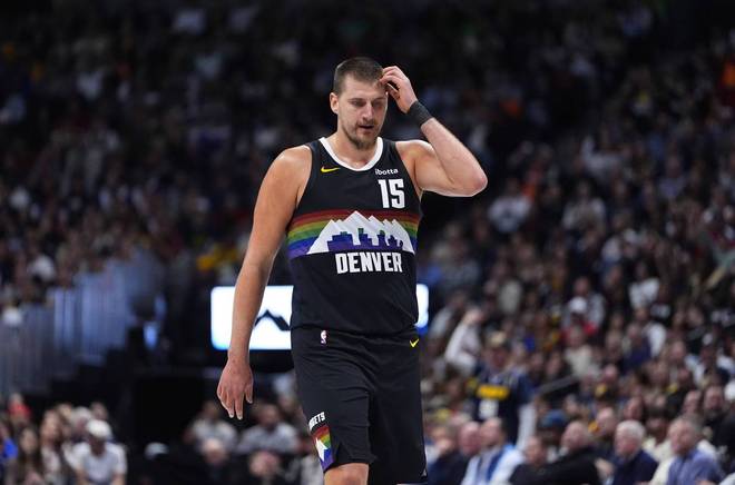 约基奇33次三双领跑联盟 掘金逆转开拓者登西部