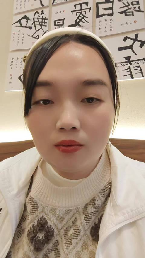 陈梦将15岁姜依依送入国家队并创办学校引热议