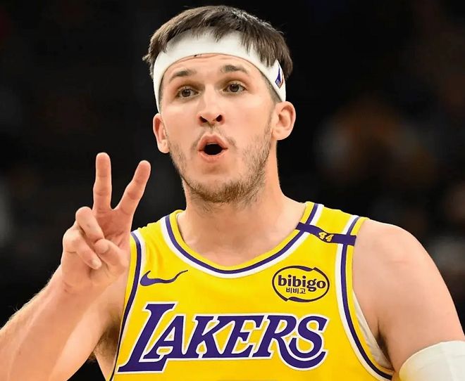 NBA季后赛首轮多组1-1对决 伤病潮冲击争冠球队